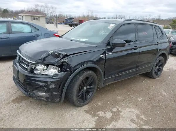 3VV2B7AX2KM187217 2019 VOLKSWAGEN TIGUAN - Image 2
