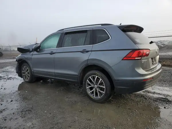 3VV2B7AX2KM191221 2019 VOLKSWAGEN TIGUAN - Image 2