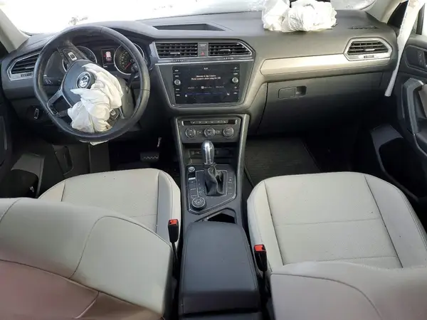 3VV2B7AX2KM199982 2019 VOLKSWAGEN TIGUAN - Image 8