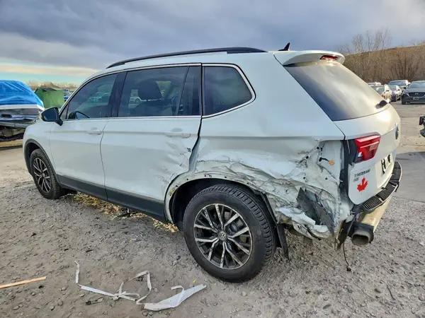 3VV2B7AX2LM019627 2020 VOLKSWAGEN TIGUAN - Image 2