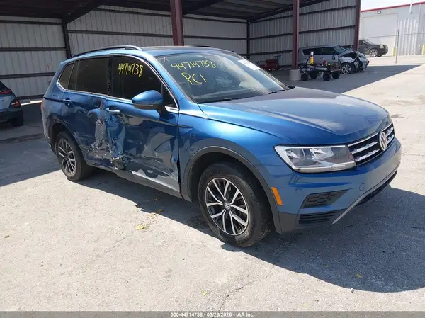3VV2B7AX2LM054345 2020 VOLKSWAGEN TIGUAN - Image 1
