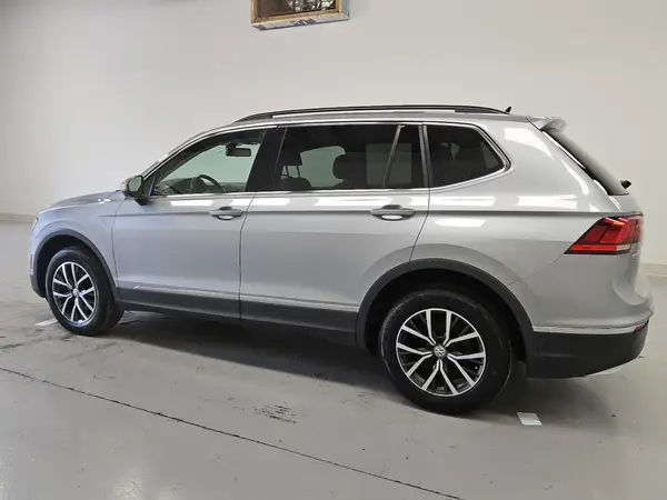3VV2B7AX2LM083361 2020 VOLKSWAGEN TIGUAN - Image 2