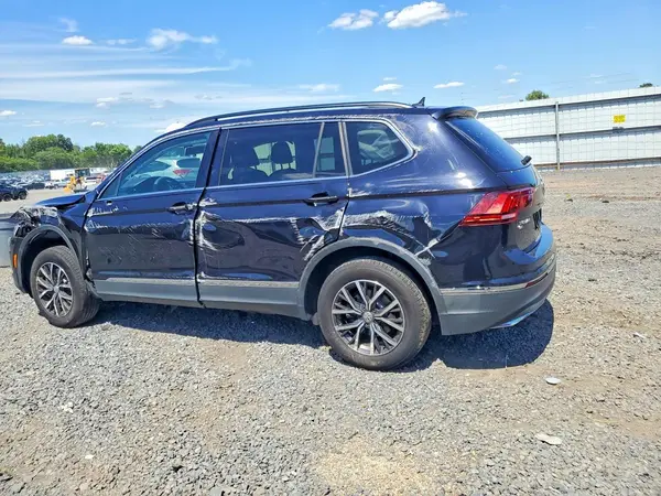 3VV2B7AX2LM098085 2020 VOLKSWAGEN TIGUAN - Image 2