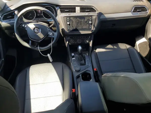 3VV2B7AX2LM098085 2020 VOLKSWAGEN TIGUAN - Image 8