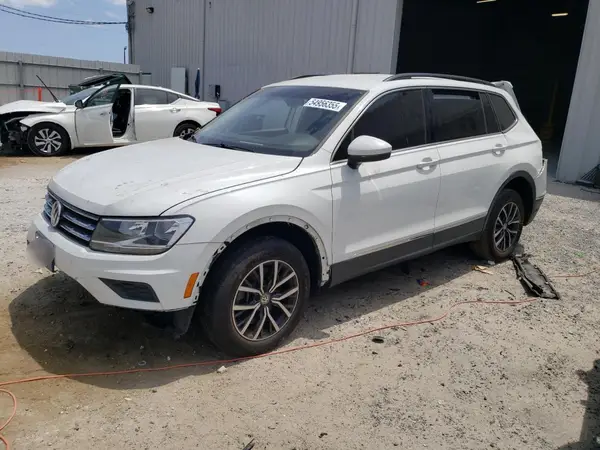 3VV2B7AX2LM105780 2020 VOLKSWAGEN TIGUAN - Image 1