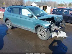 3VV2B7AX2LM135068 2020 VOLKSWAGEN TIGUAN