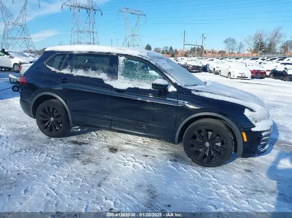 3VV2B7AX2LM168880 2020 VOLKSWAGEN TIGUAN - Image 1