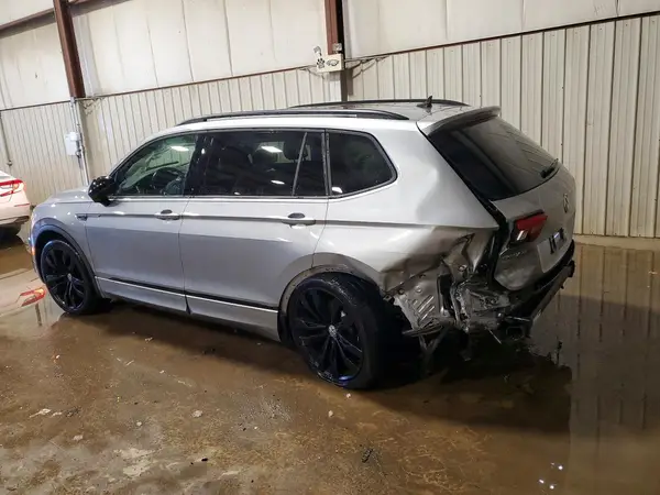3VV2B7AX2LM169852 2020 VOLKSWAGEN TIGUAN - Image 2