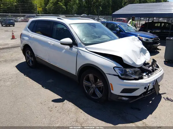 3VV2B7AX2MM000772 2021 VOLKSWAGEN TIGUAN - Image 1