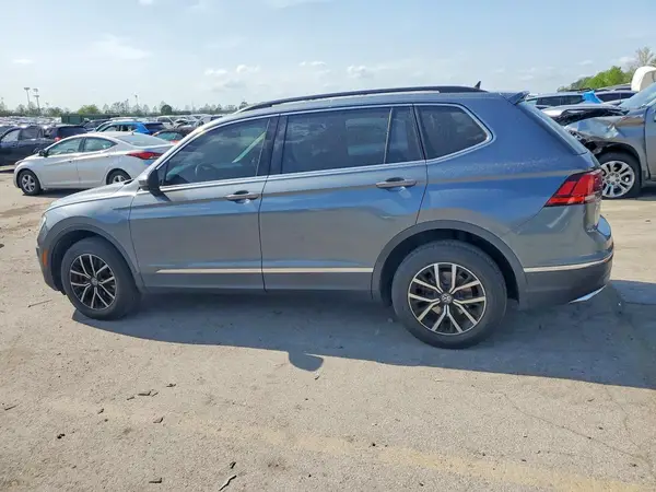 3VV2B7AX2MM029608 2021 VOLKSWAGEN TIGUAN - Image 2