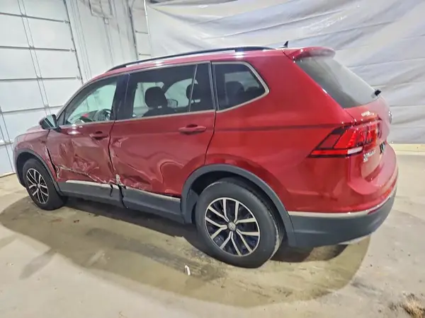 3VV2B7AX2MM040432 2021 VOLKSWAGEN TIGUAN - Image 2
