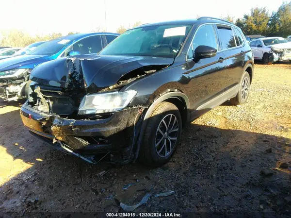3VV2B7AX2MM078856 2021 VOLKSWAGEN TIGUAN - Image 2