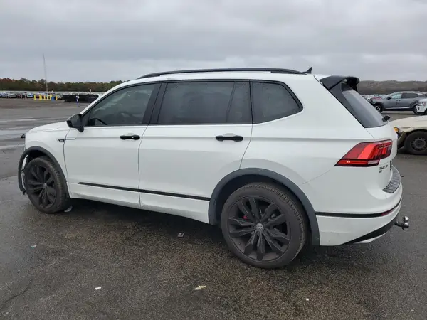 3VV2B7AX2MM079683 2021 VOLKSWAGEN TIGUAN - Image 2
