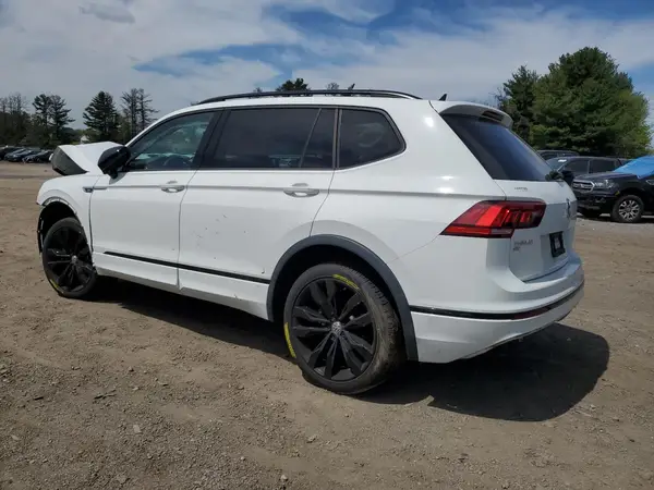 3VV2B7AX2MM090733 2021 VOLKSWAGEN TIGUAN - Image 2