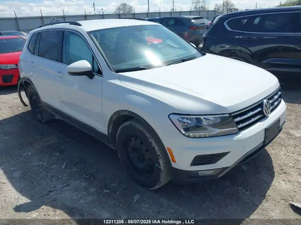 3VV2B7AX2MM099125 2021 VOLKSWAGEN TIGUAN - Image 1