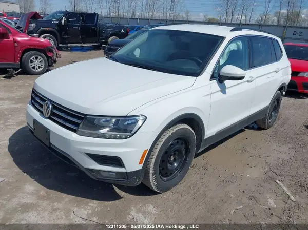3VV2B7AX2MM099125 2021 VOLKSWAGEN TIGUAN - Image 2