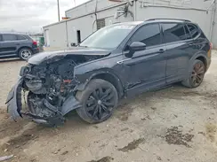 3VV2B7AX2MM113105 2021 VOLKSWAGEN TIGUAN