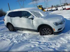 3VV2B7AX2MM117543 2021 VOLKSWAGEN TIGUAN
