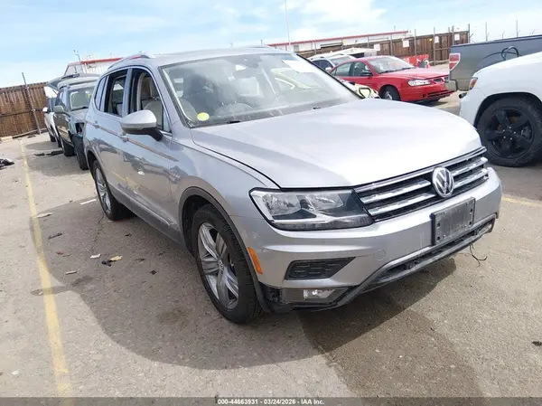 3VV2B7AX2MM128669 2021 VOLKSWAGEN TIGUAN - Image 1