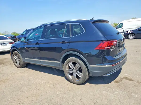 3VV2B7AX2MM133239 2021 VOLKSWAGEN TIGUAN - Image 2