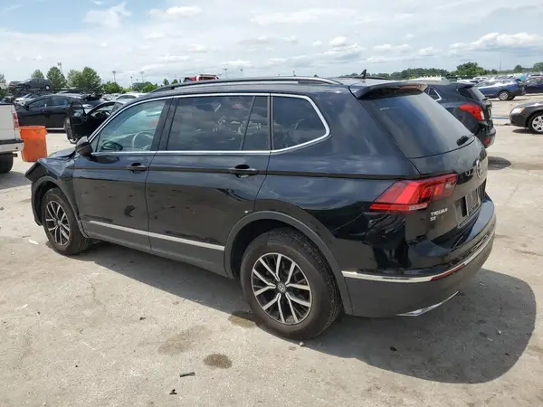 3VV2B7AX2MM138568 2021 VOLKSWAGEN TIGUAN - Image 2