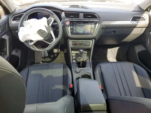 3VV2B7AX2NM021929 2022 VOLKSWAGEN TIGUAN - Image 8