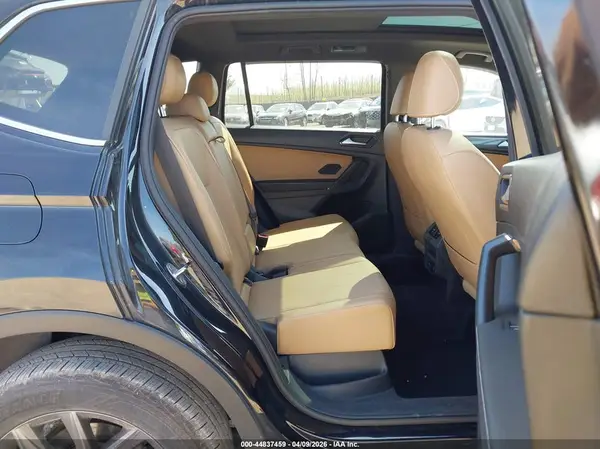 3VV2B7AX2NM074095 2022 VOLKSWAGEN TIGUAN - Image 8
