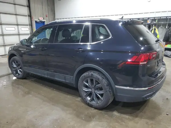 3VV2B7AX2NM076848 2022 VOLKSWAGEN TIGUAN - Image 2