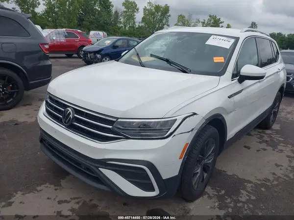 3VV2B7AX2NM078017 2022 VOLKSWAGEN TIGUAN - Image 2