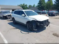 3VV2B7AX2NM096940 2022 VOLKSWAGEN TIGUAN