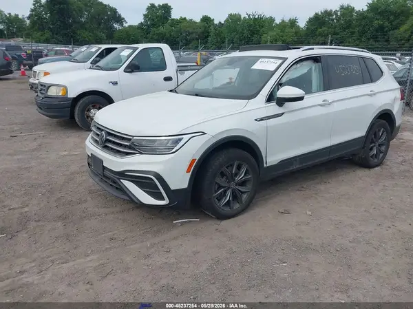 3VV2B7AX2NM105636 2022 VOLKSWAGEN TIGUAN - Image 2