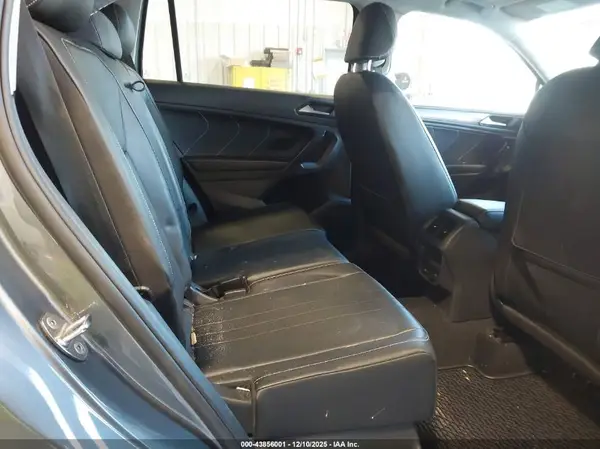 3VV2B7AX2NM162046 2022 VOLKSWAGEN TIGUAN - Image 8