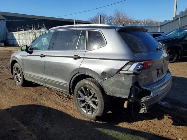 3VV2B7AX2NM172608 2022 VOLKSWAGEN TIGUAN - Image 2