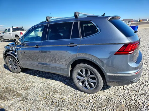 3VV2B7AX2PM009167 2023 VOLKSWAGEN TIGUAN - Image 2
