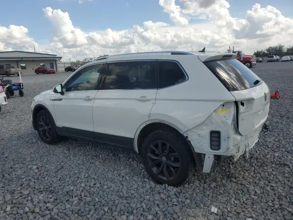 3VV2B7AX2RM071963 2024 VOLKSWAGEN TIGUAN - Image 2