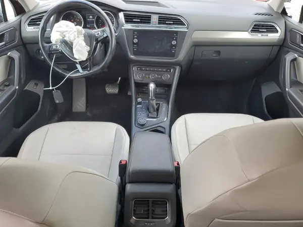 3VV2B7AX3JM019956 2018 VOLKSWAGEN TIGUAN - Image 8