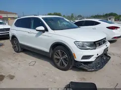 3VV2B7AX3JM022906 2018 VOLKSWAGEN TIGUAN