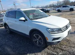 3VV2B7AX3JM025711 2018 VOLKSWAGEN TIGUAN