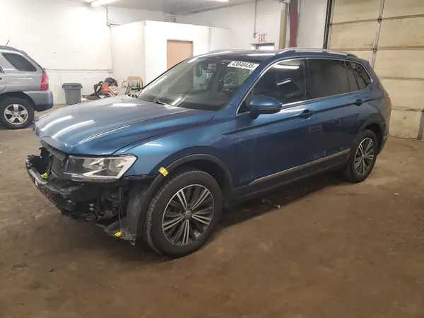 3VV2B7AX3JM040872 2018 VOLKSWAGEN TIGUAN - Image 1