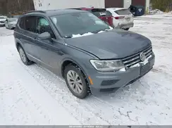 3VV2B7AX3JM069000 2018 VOLKSWAGEN TIGUAN