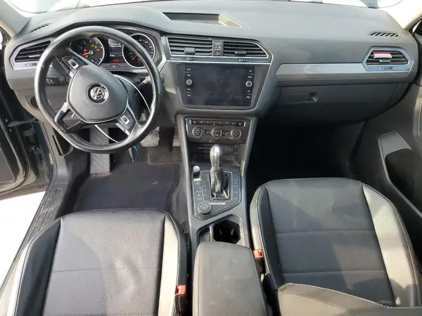 3VV2B7AX3JM075704 2018 VOLKSWAGEN TIGUAN - Image 8