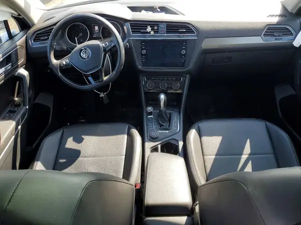 3VV2B7AX3JM092504 2018 VOLKSWAGEN TIGUAN - Image 8