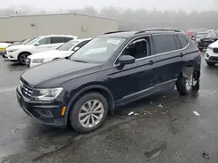 3VV2B7AX3JM114775 2018 VOLKSWAGEN TIGUAN