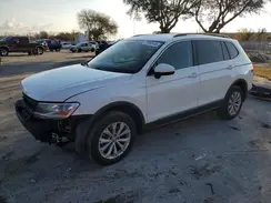 3VV2B7AX3JM120298 2018 VOLKSWAGEN TIGUAN