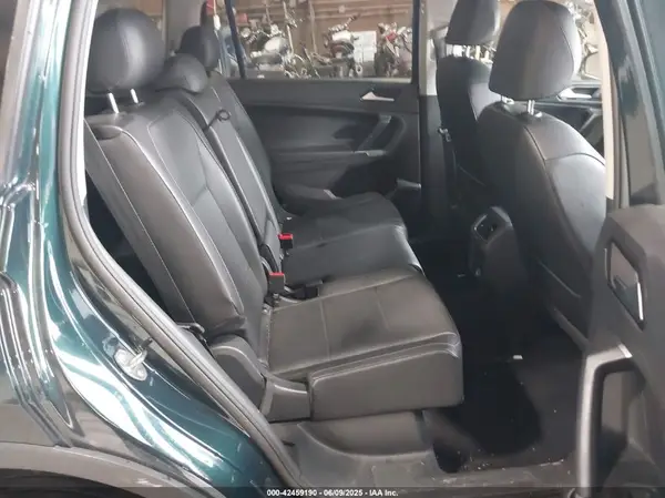 3VV2B7AX3JM133326 2018 VOLKSWAGEN TIGUAN - Image 8