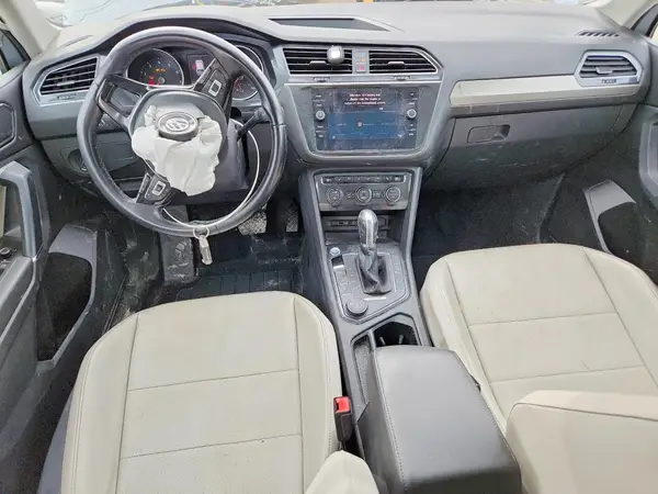 3VV2B7AX3JM155603 2018 VOLKSWAGEN TIGUAN - Image 8