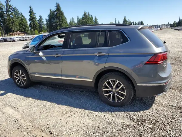 3VV2B7AX3JM221941 2018 VOLKSWAGEN TIGUAN - Image 2