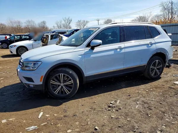 3VV2B7AX3KM009834 2019 VOLKSWAGEN TIGUAN - Image 2