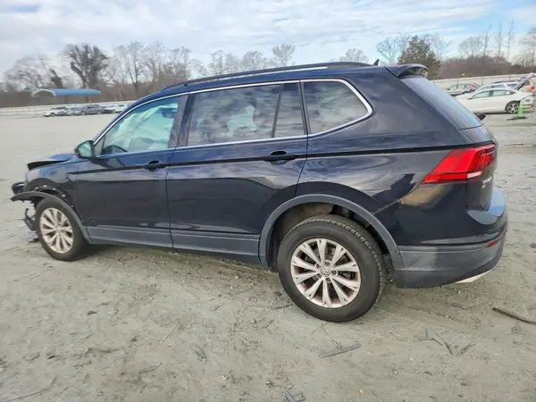 3VV2B7AX3KM043871 2019 VOLKSWAGEN TIGUAN - Image 2