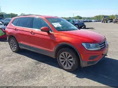 3VV2B7AX3KM045796 2019 VOLKSWAGEN TIGUAN